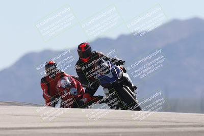 media/Oct-13-2025-Moto Forza (Mon) [[a66d839500]]/3-B Group/Session 4 (Turn 9)/